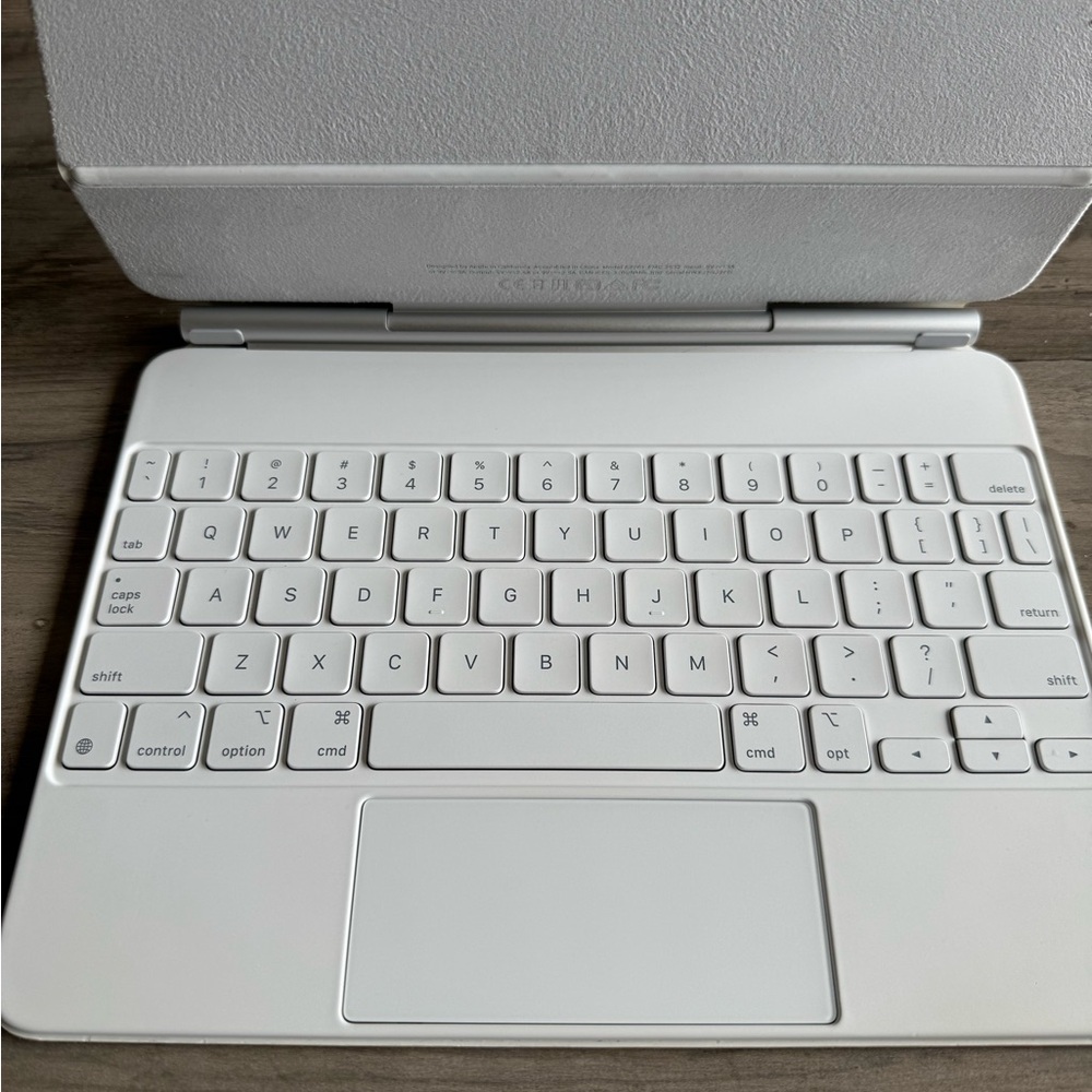 ❗️Sold❗️Apple Magic Keyboard - Picture 2 of 10